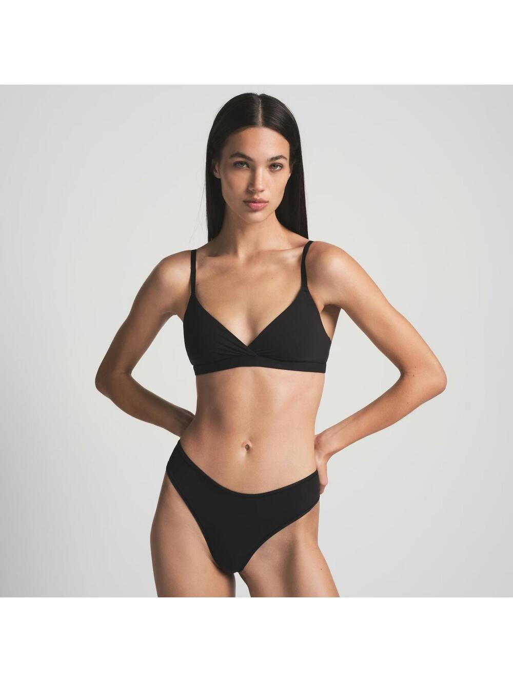 SKIMS Triangle Crossover Bra Onyx XS NWT